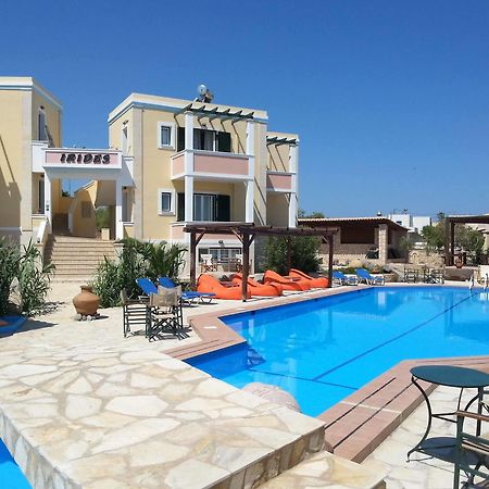 Irides Aparthotel Souvala Exterior foto