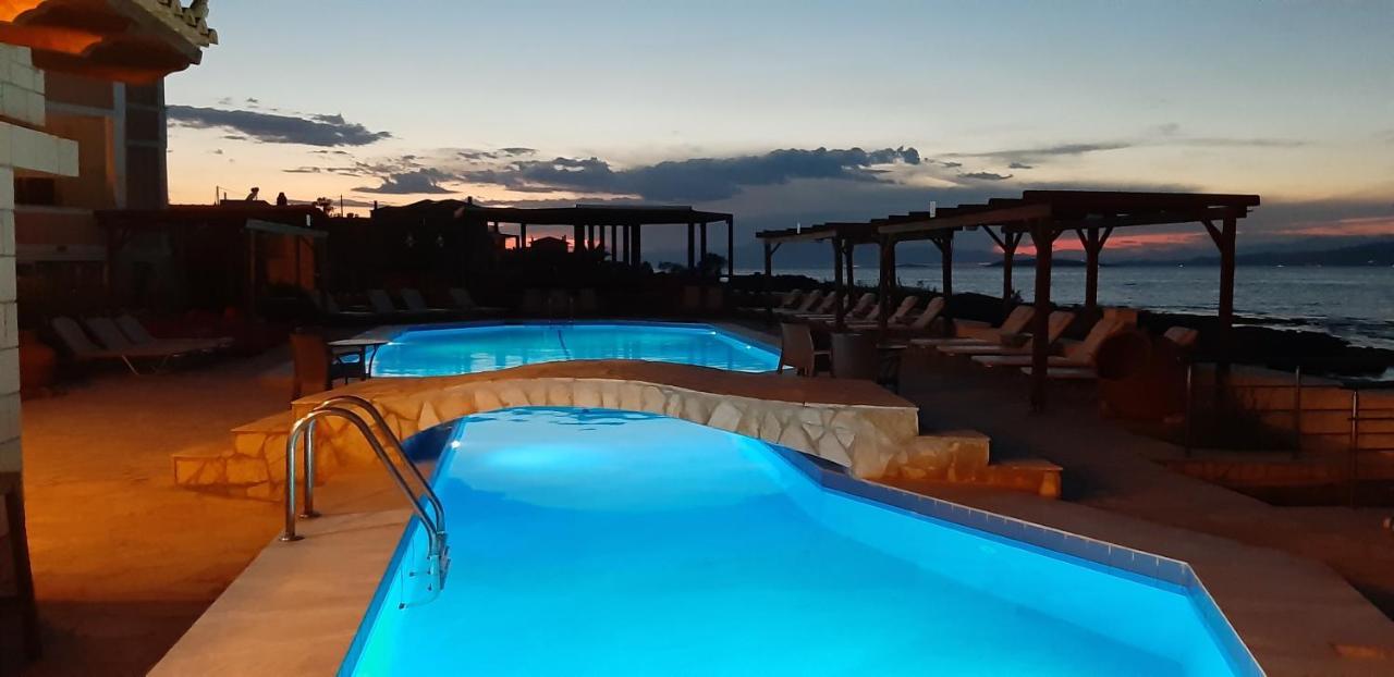Irides Aparthotel Souvala Exterior foto